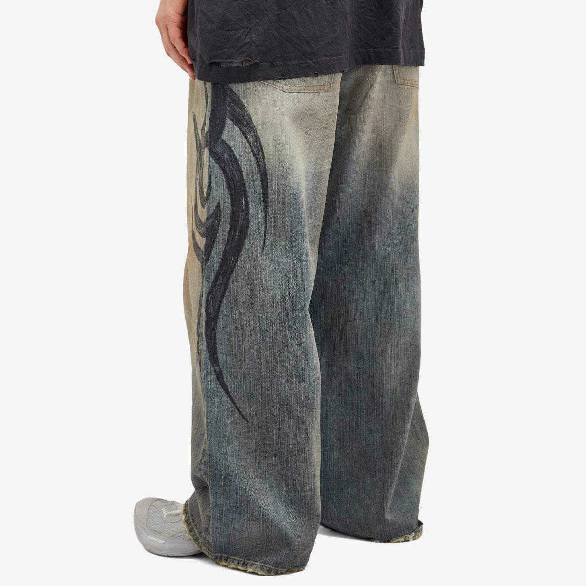AZELIA© "FADED TRIBAL" JEANS