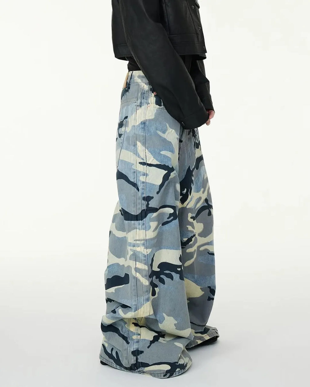 AZELIA© “BAGGY CAMO” DENIM