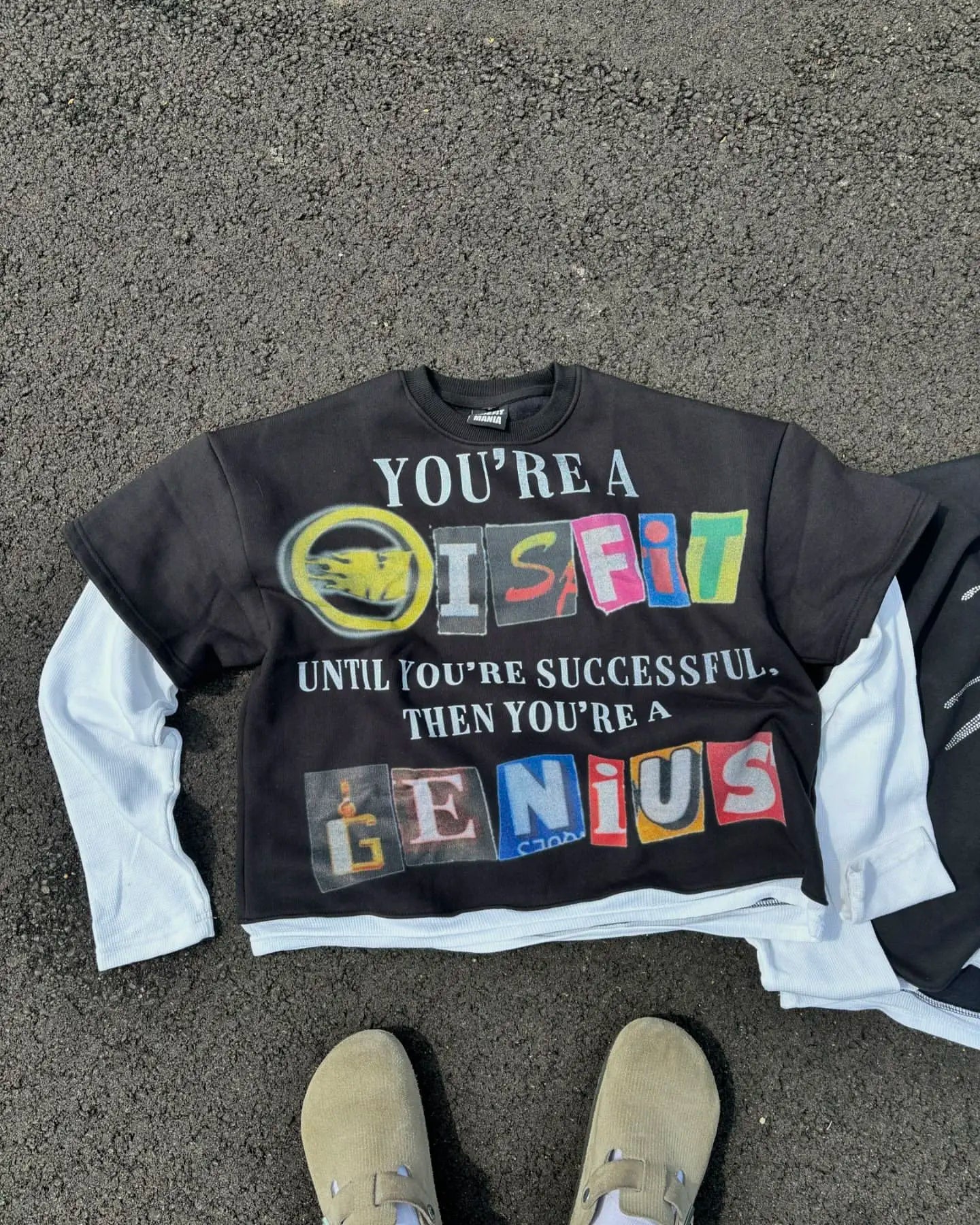 AZELIA© "BORN MISFIT" LAYERED TEE