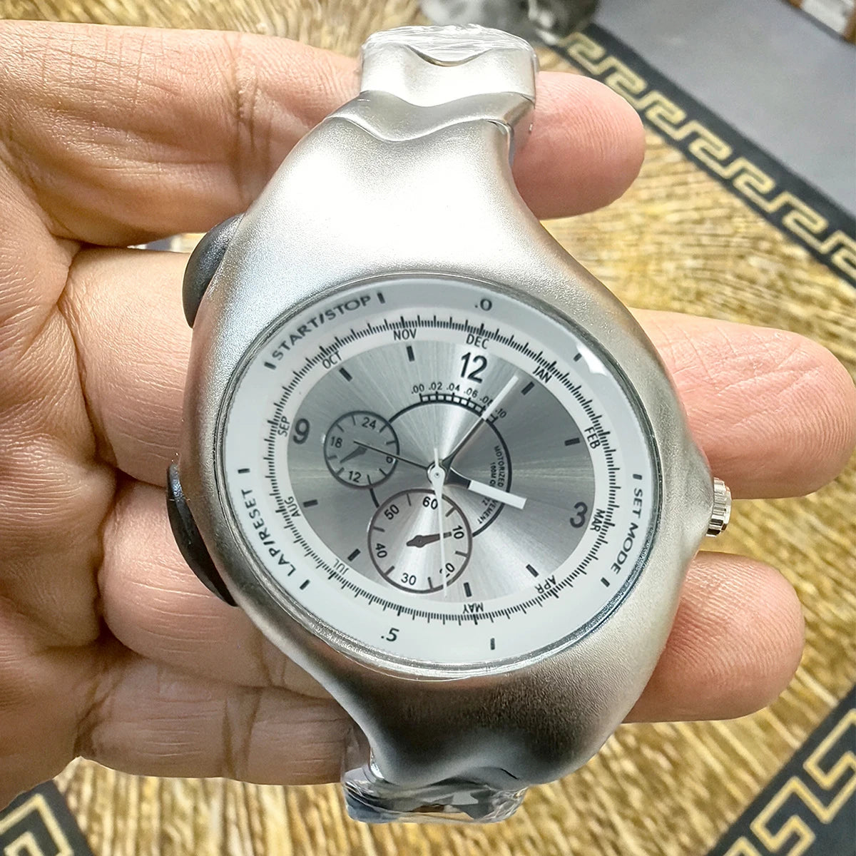 RETROGRADE “SILVER CHRONO” WATCH