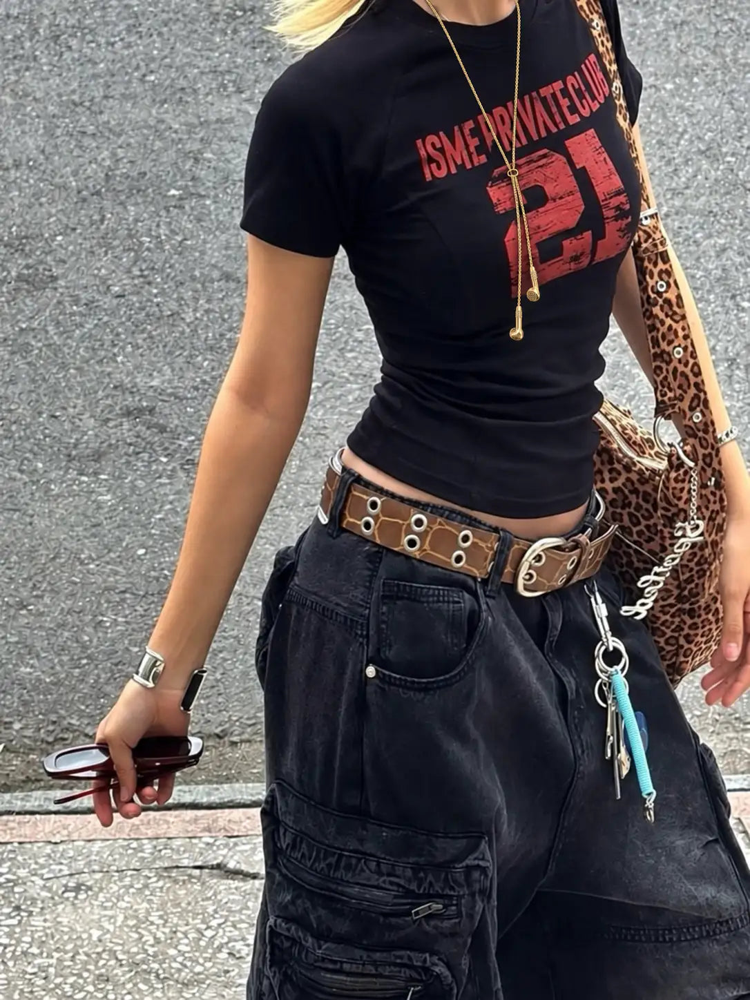 HEADPHONES NECKLACE GOLD
