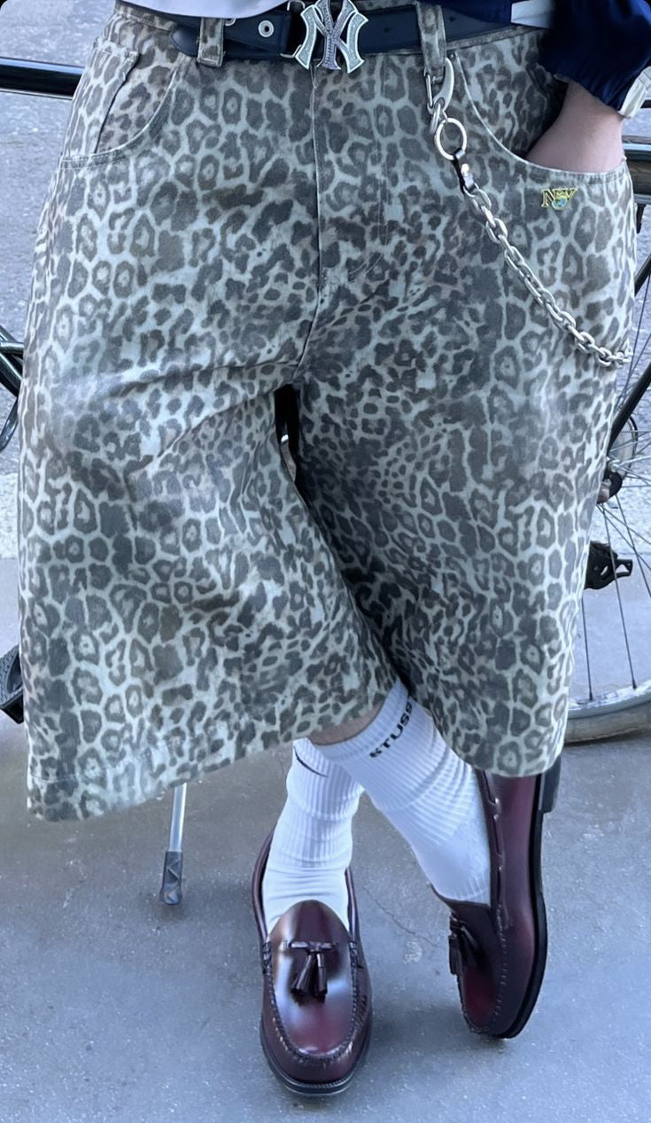 AZELIA© "LEOPARD" SHORTS